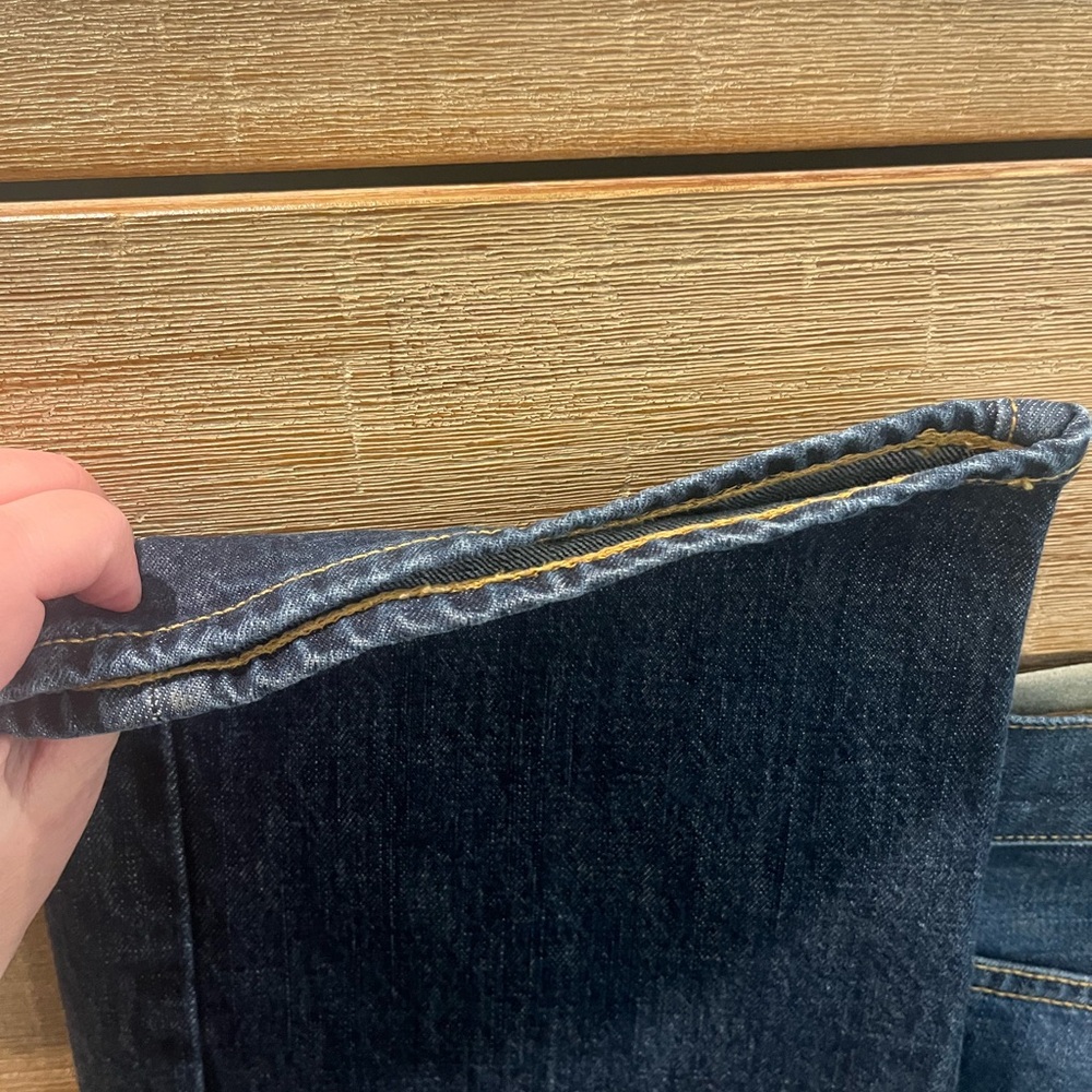 GAP Men's Indigo Relaxed fit Jeans - Picture 4 of 5